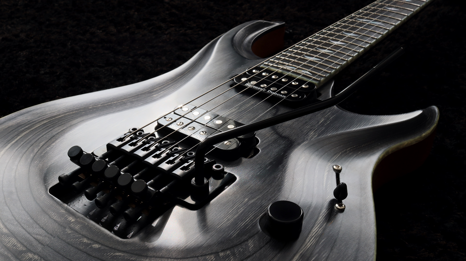 Customized Instruments Custom Guitar Gallery - R-Go Instruments
